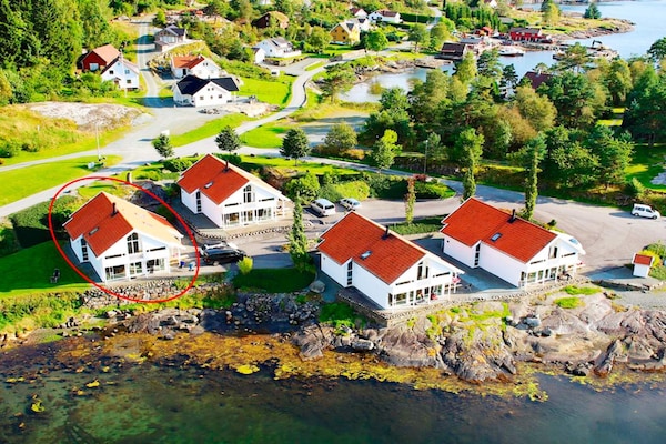 Foto van 12 persoons vakantie huis in Jelsa - Vakantiehuis in Jelsa - Outdoor