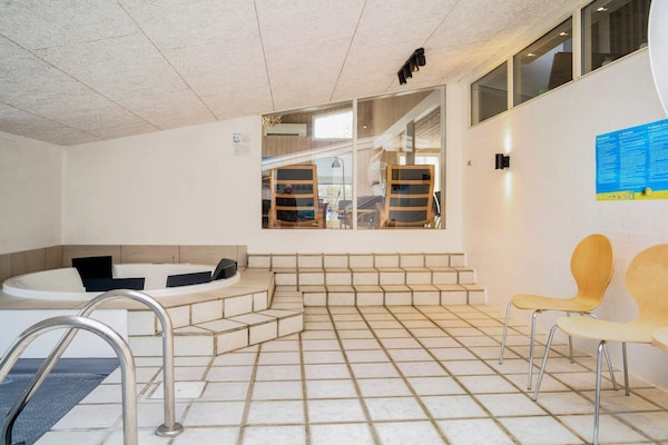 Foto van 12 persoons vakantie huis in Nexø - Vakantiehuis in Nexø - Spa