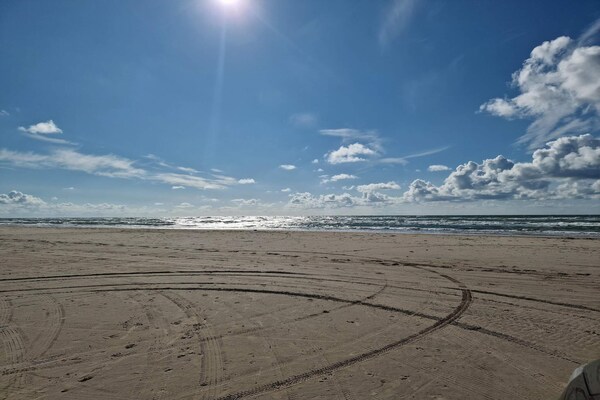 Foto van Luxe toevluchtsoord vlakbij het strand - Vakantiehuis in Blokhus - Untagged