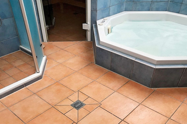 Foto van 12 persoons vakantie huis in GROEMITZ - Vakantiehuis in GROEMITZ - Spa