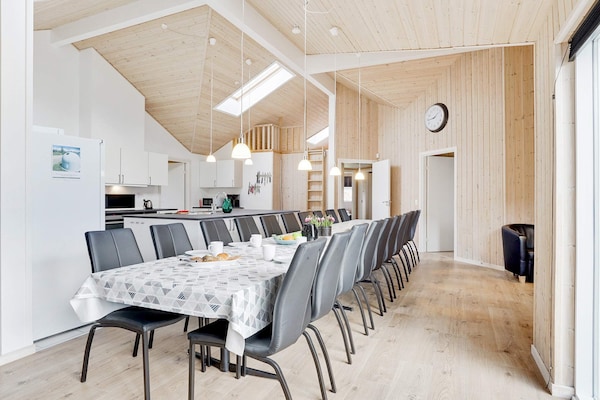 Foto van Luxe villa met zwembad Marielyst - Vakantiehuis in Idestrup - Indoor