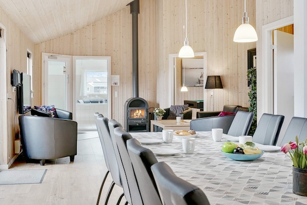 Foto van Luxe villa met zwembad Marielyst - Vakantiehuis in Idestrup - Indoor