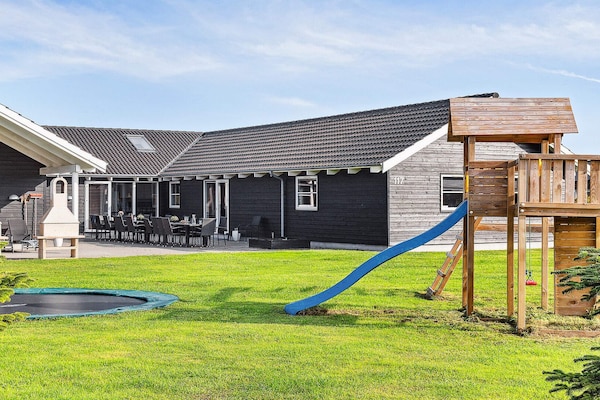 Foto van Luxe villa met zwembad Marielyst - Vakantiehuis in Idestrup - View