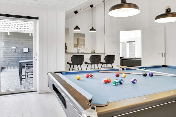 Foto van Luxe vakantieverblijf met zwembad - Vakantiehuis in Idestrup - Indoor