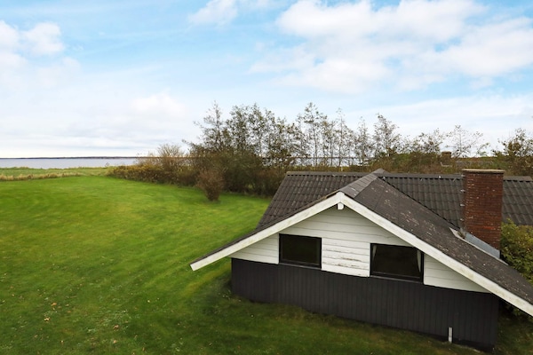 Foto van Rustieke kustretreat -- By Traum Ferienwohnungen - Vakantiehuis in Roslev - WaterView