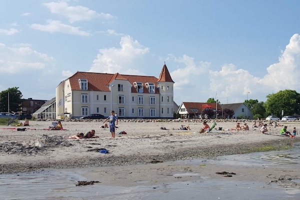 Foto van 6 persoons vakantie huis op een vakantie park in Hejls - WaterView