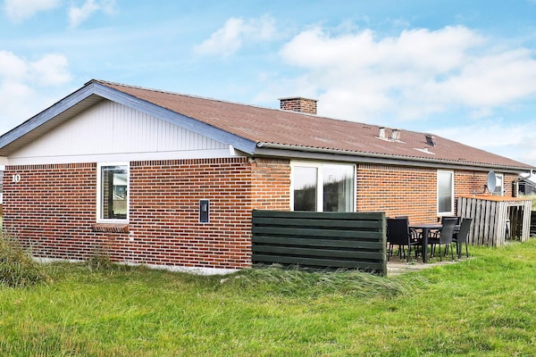 Foto van 7 persoons vakantie huis in Frøstrup - Vakantiehuis in Frøstrup - Outdoor