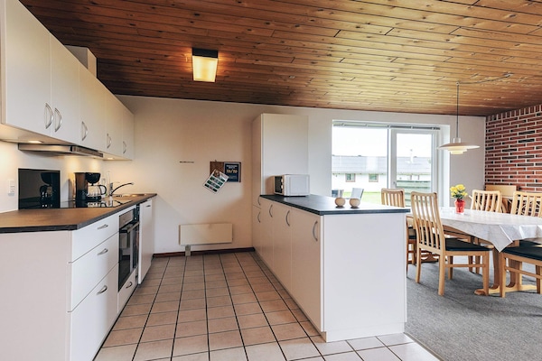Foto van 7 persoons vakantie huis in Frøstrup - Vakantiehuis in Frøstrup - Indoor