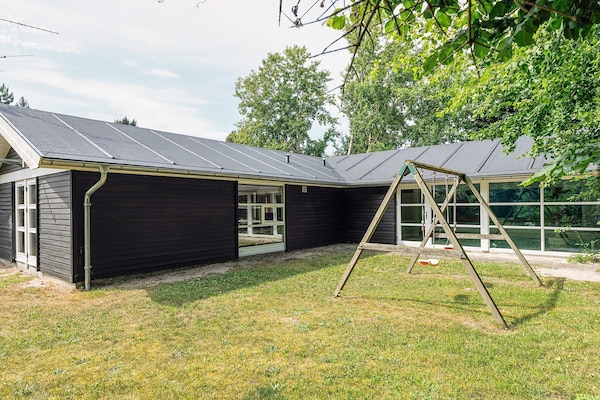 Foto van 10 persoons vakantie huis in Væggerløse-By Traum - View