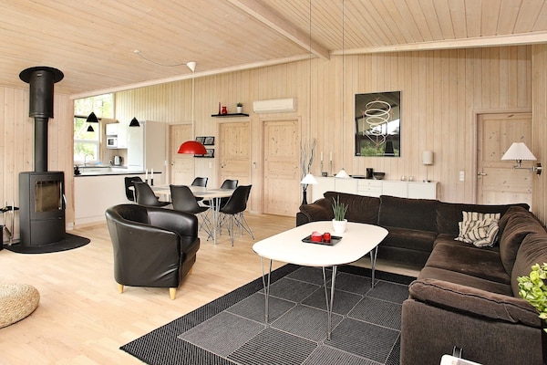 Foto van Kusthaven Toevluchtsoord -- By Traum Ferienwohnungen - Indoor