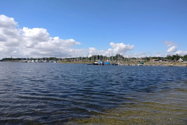 Foto van 14 persoons vakantie huis in Højslev - Vakantiehuis in Højslev - WaterView
