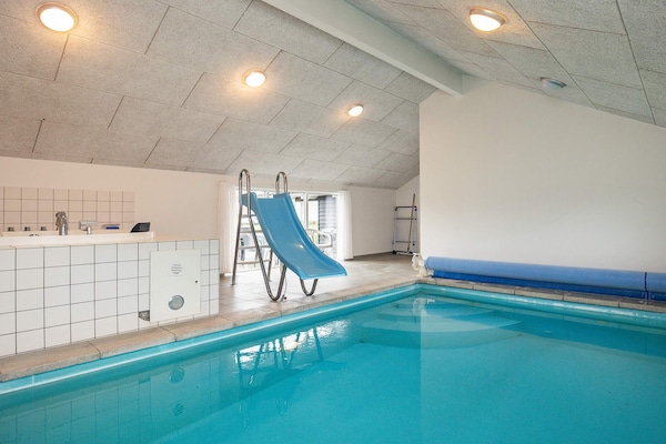 Foto van 14 persoons vakantie huis in Højslev - Vakantiehuis in Højslev - Pool