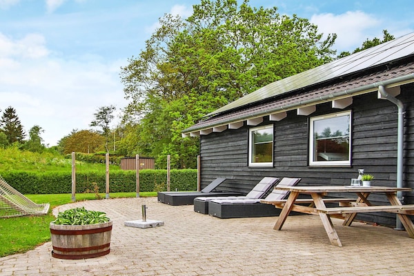 Foto van Luxe vakantieverblijf met zwembad - Vakantiehuis in Ebeltoft - View