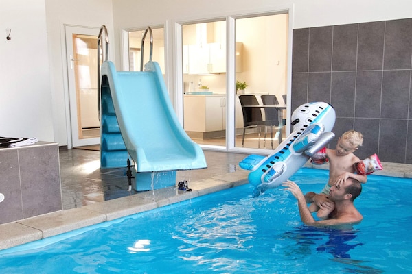 Foto van Luxe vakantieverblijf aan zee - Vakantiehuis in Sydals - Pool