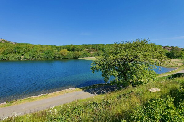 Foto van Idyllisch huisje in Allinge - Vakantiehuis in Allinge - WaterView