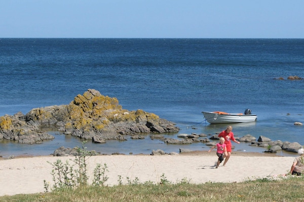 Foto van Idyllisch huisje in Allinge - Vakantiehuis in Allinge - WaterView