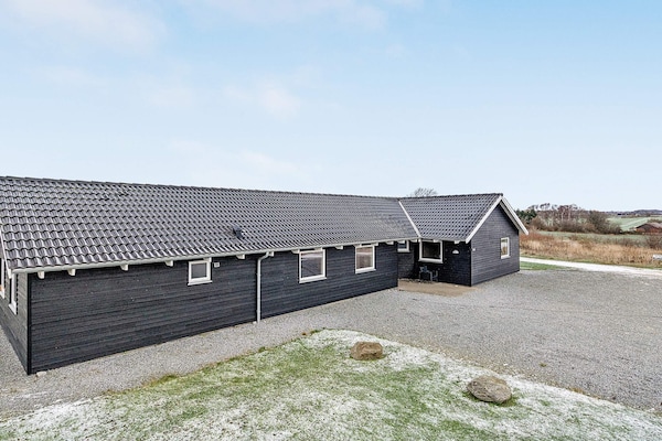 Foto van Luxe toevluchtsoord met zwembad in Kegnaes - Vakantiehuis in Sydals - Outdoor