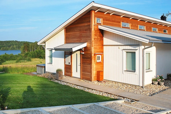 Foto van 6 persoons vakantie huis in STJÄRNHOV-By Traum - Vakantiehuis in STJÄRNHOV - Outdoor