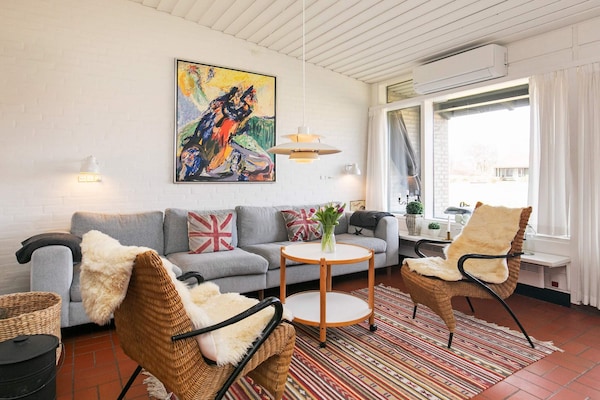 Foto van 6 persoons vakantie huis op een vakantie park in Sæby - Indoor