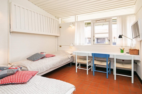 Foto van 6 persoons vakantie huis op een vakantie park in Sæby - Indoor
