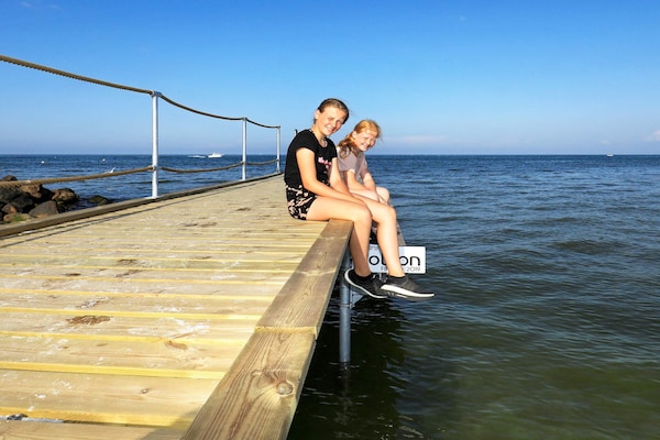 Foto van 6 persoons vakantie huis op een vakantie park in Sæby - View