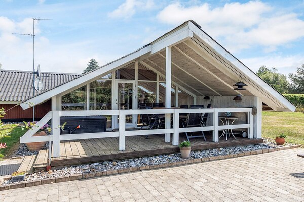 Foto van 7 persoons vakantie huis in Dannemare - Vakantiehuis in Dannemare - View