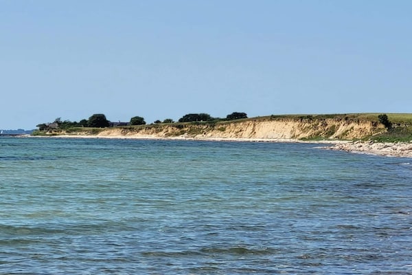 Foto van Luxe villa met zwembad aan zee - Vakantiehuis in Sydals - WaterView