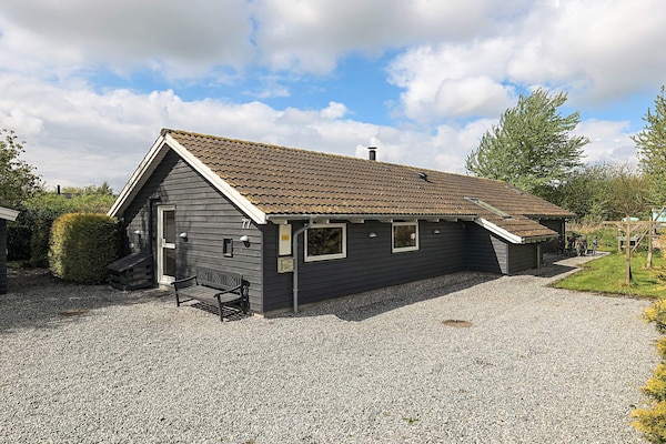 Foto van Luxe wellnessresort met spa - Vakantiehuis in Idestrup - Outdoor