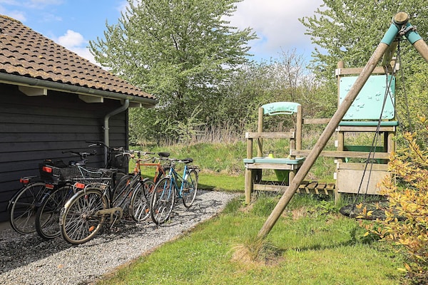 Foto van Luxe wellnessresort met spa - Vakantiehuis in Idestrup - View