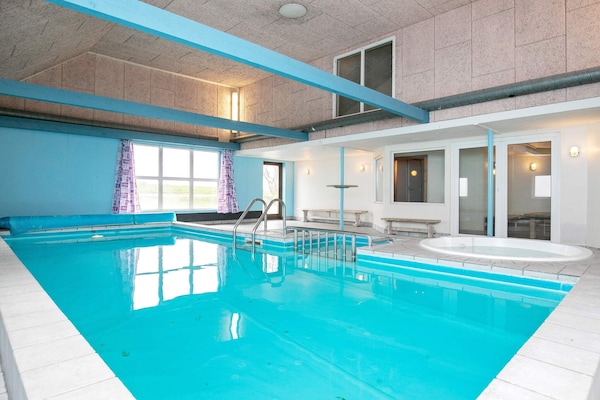 Foto van 14 persoons vakantie huis in Løgstør-By Traum - Vakantiehuis in Løgstør - Pool