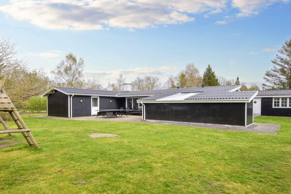Foto van 14 persoons vakantie huis in Ørsted-By Traum - Vakantiehuis in Ørsted - View