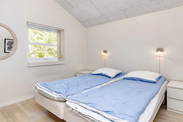 Foto van Luxe retraite Tranum Strand -- By Traum Ferienwohnungen - Indoor