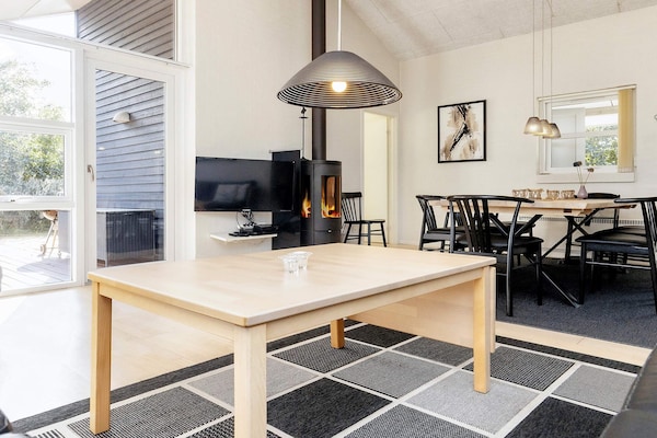 Foto van Luxe retraite Tranum Strand -- By Traum Ferienwohnungen - Indoor