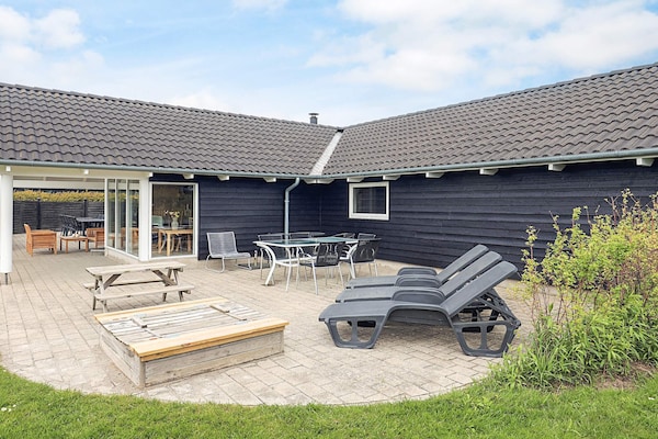 Foto van 12 persoons vakantie huis in Idestrup-By Traum - Vakantiehuis in Idestrup - View