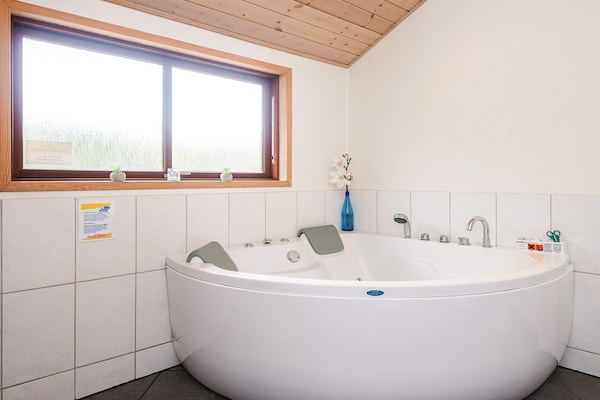 Foto van 8 persoons vakantie huis in Blåvand - Vakantiehuis in Blåvand - Spa