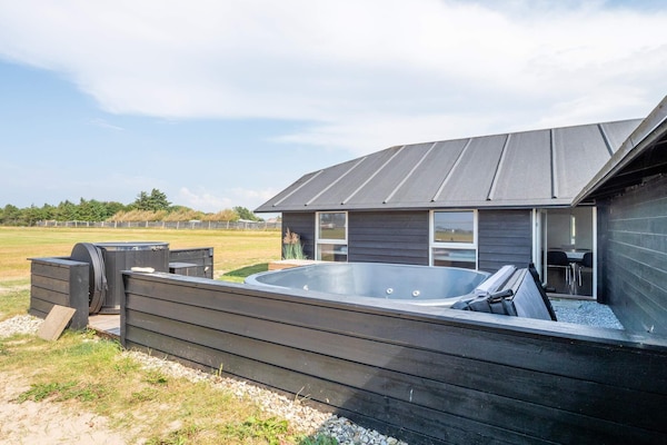 Foto van Luxe vakantieverblijf in Vorupor - Vakantiehuis in Snedsted - Outdoor