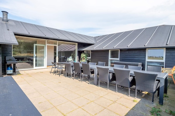 Foto van Luxe vakantieverblijf in Vorupor - Vakantiehuis in Snedsted - Outdoor