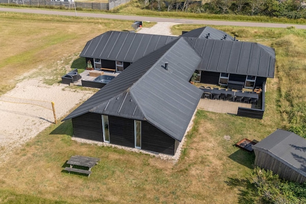 Foto van Luxe vakantieverblijf in Vorupor - Vakantiehuis in Snedsted - Outdoor