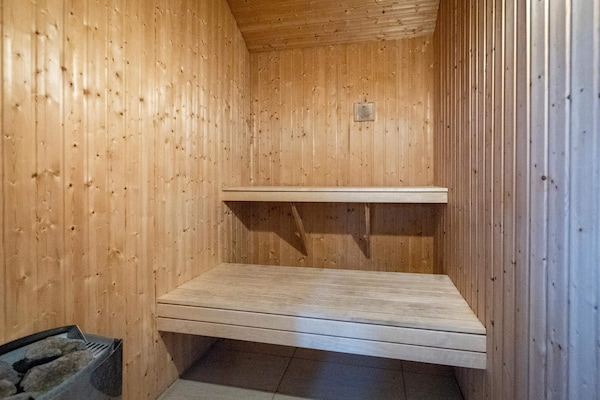 Foto van Luxe retraite met zwembad -- By Traum Ferienwohnungen - Sauna