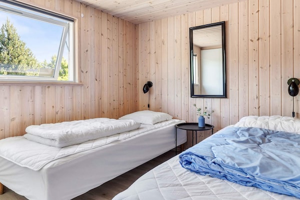 Foto van Luxe vakantieverblijf met zwembad - Vakantiehuis in Tisvildeleje - Indoor