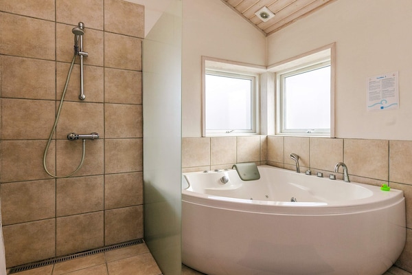 Foto van Luxe strandhuis in Blokhus - Vakantiehuis in Blokhus - Spa