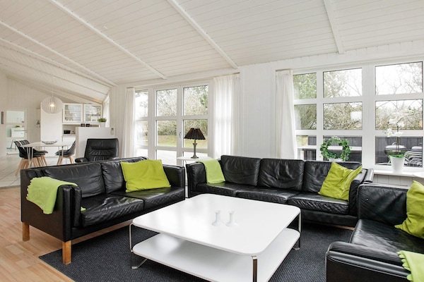 Foto van Luxe retraite met zwembad -- By Traum Ferienwohnungen - Indoor