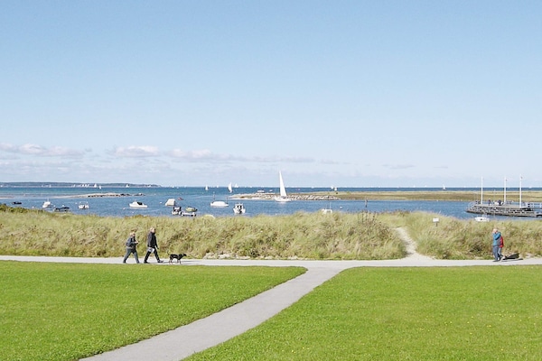 Foto van Maritiem vakantiehuis aan de haven - Vakantiehuis in Wendtorf - Untagged
