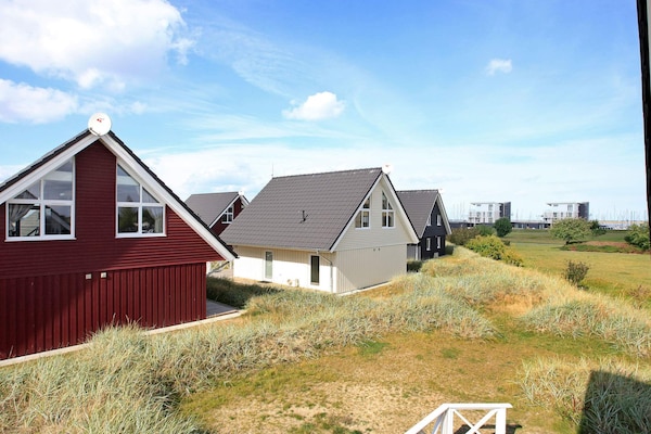 Foto van Maritiem vakantiehuis aan de haven - Vakantiehuis in Wendtorf - View