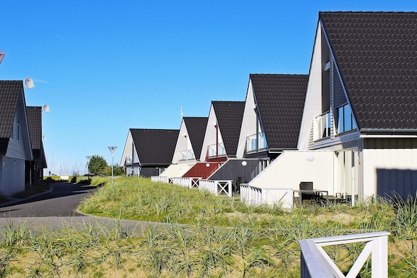 Foto van Maritiem vakantiehuis aan de haven - Vakantiehuis in Wendtorf - Outdoor