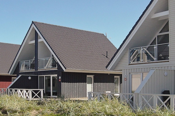 Foto van Maritiem vakantiehuis aan de haven - Vakantiehuis in Wendtorf - Outdoor