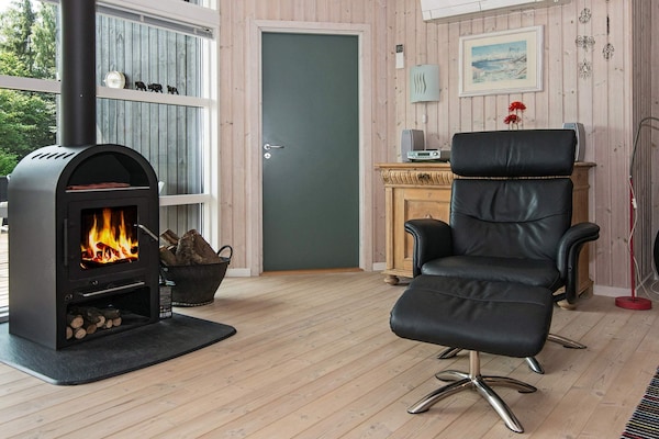 Foto van Heerlijk genieten van het strand in Lyngsbaek - Vakantiehuis in Ebeltoft - Indoor