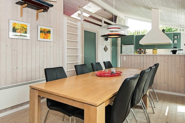 Foto van Heerlijk genieten van het strand in Lyngsbaek - Vakantiehuis in Ebeltoft - Indoor
