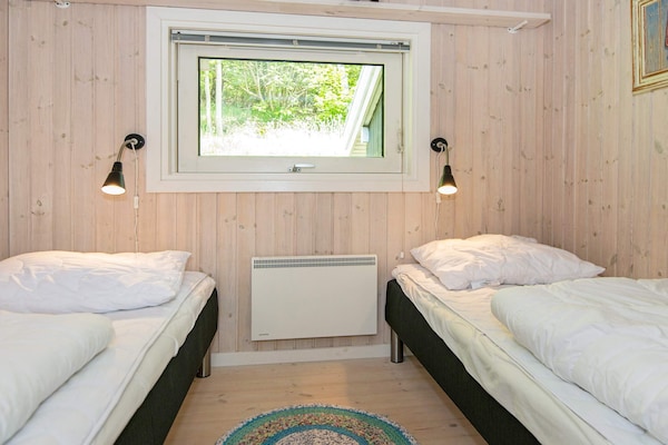 Foto van Heerlijk genieten van het strand in Lyngsbaek - Vakantiehuis in Ebeltoft - Indoor