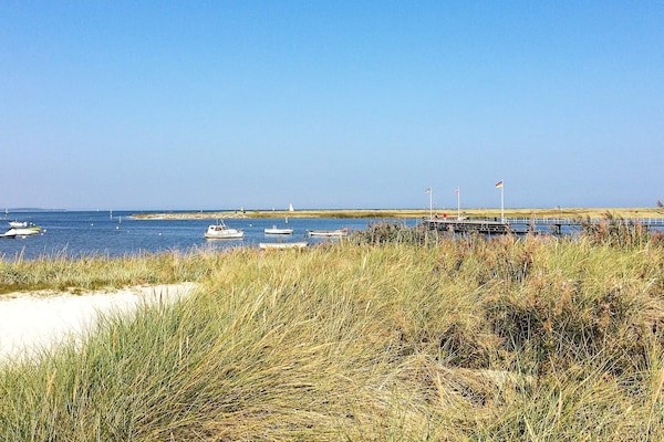 Foto van Vakantiehuis direct aan de Oostzeekust - Vakantiehuis in Wendtorf - Outdoor